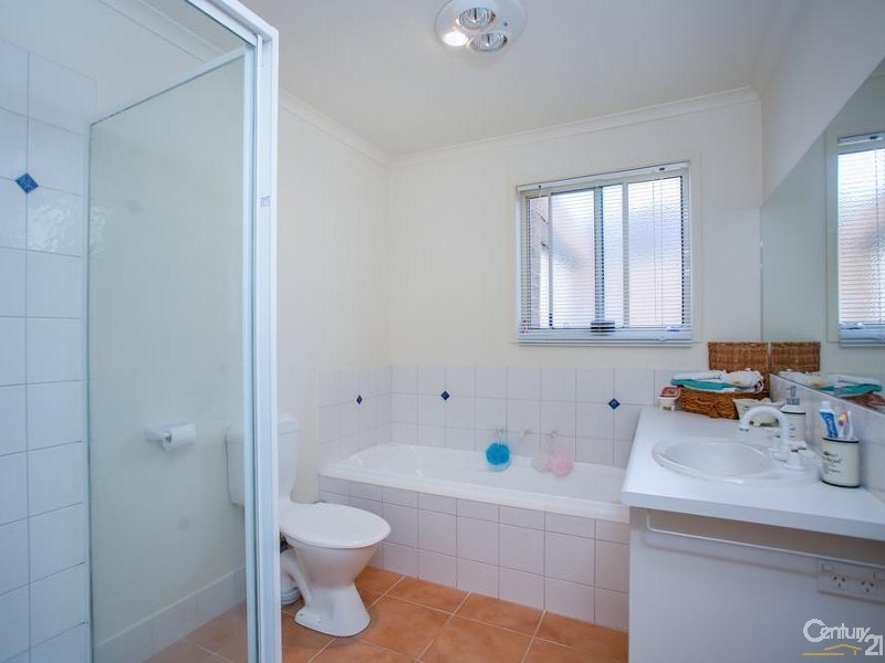 5  5-7 Douglas Street, Hastings VIC 3915