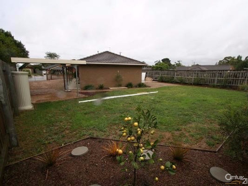 11 Villawood Drive, Hastings VIC 3915