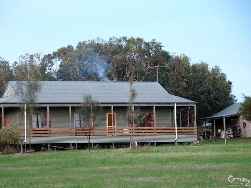 49 Ten Chain Road, French Island VIC 3921