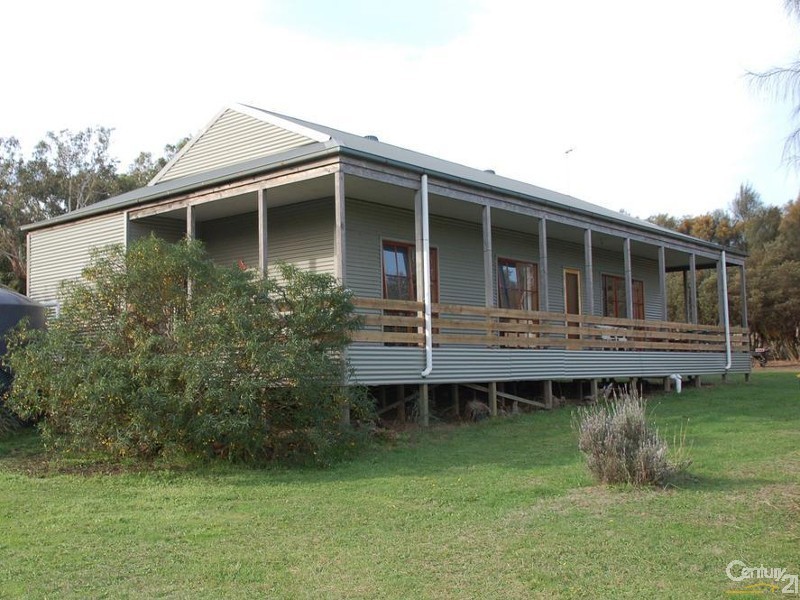 49 Ten Chain Road, French Island VIC 3921