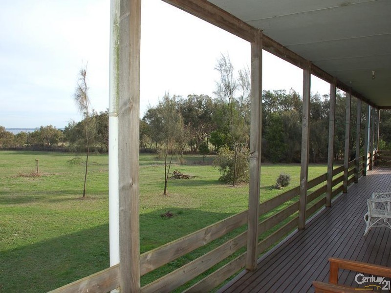 49 Ten Chain Road, French Island VIC 3921