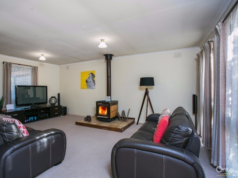 11 Edward Street, Hastings VIC 3915