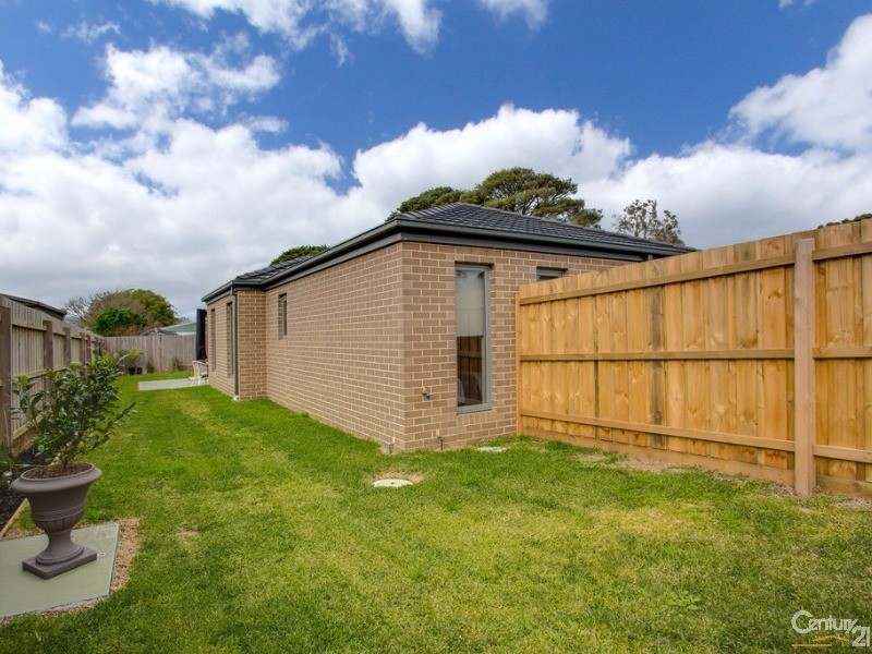 9/75 Hendersons Road, Bittern VIC 3918