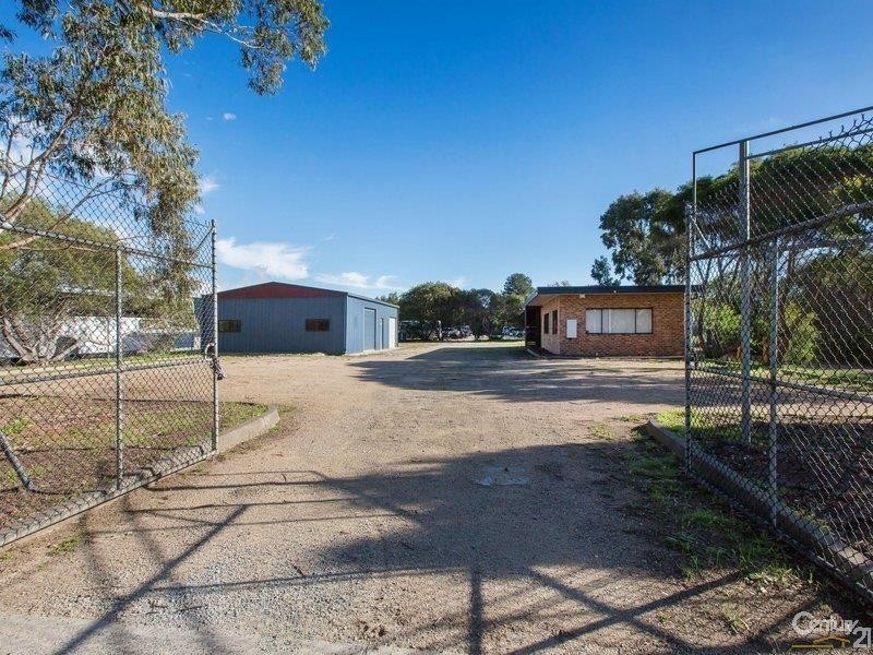 2132 Frankston Flinders Road, Hastings VIC 3915