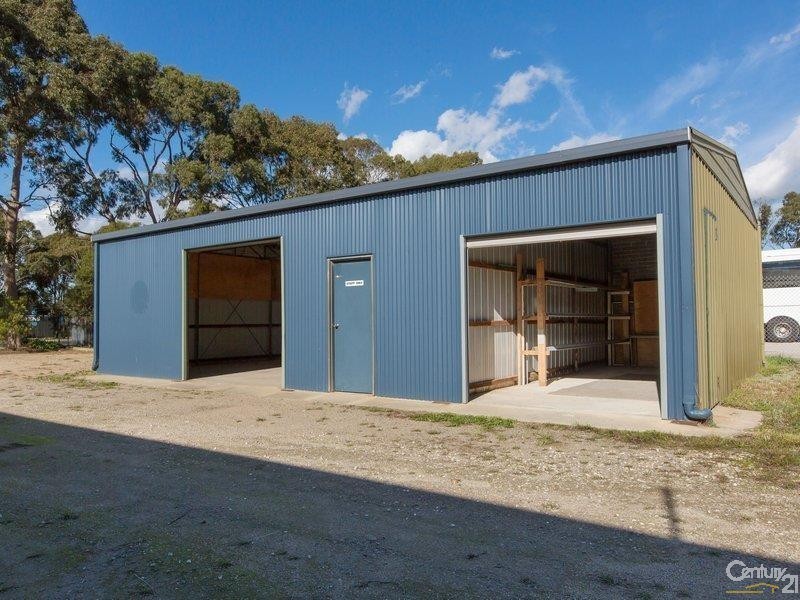 2132 Frankston Flinders Road, Hastings VIC 3915