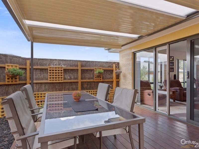 1/34 Olivia Way, Hastings VIC 3915