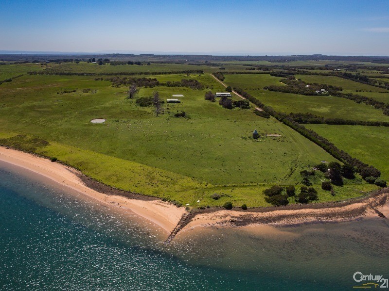 169 Ten Chain Road, French Island VIC 3921