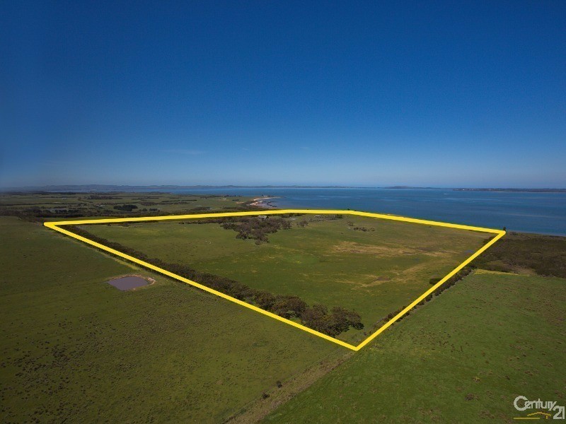 169 Ten Chain Road, French Island VIC 3921