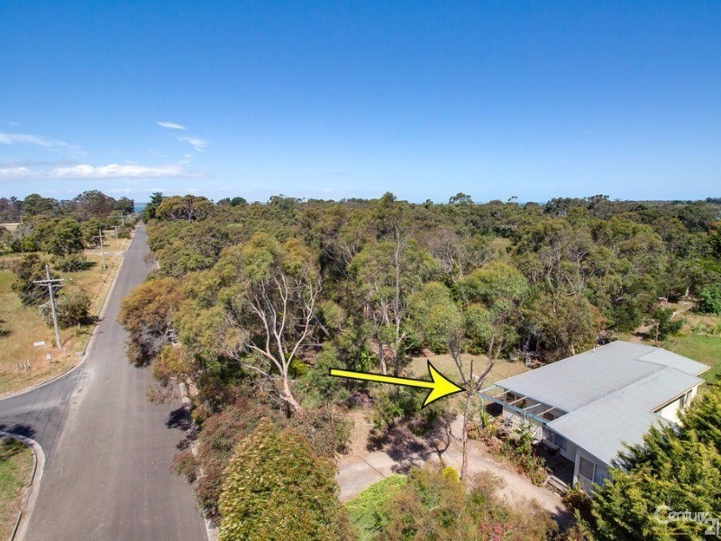 33 Lorimer Street, Crib Point VIC 3919