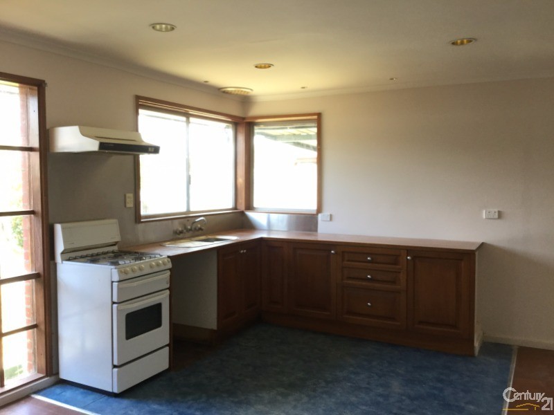 4 Aitape Court, Hastings VIC 3915