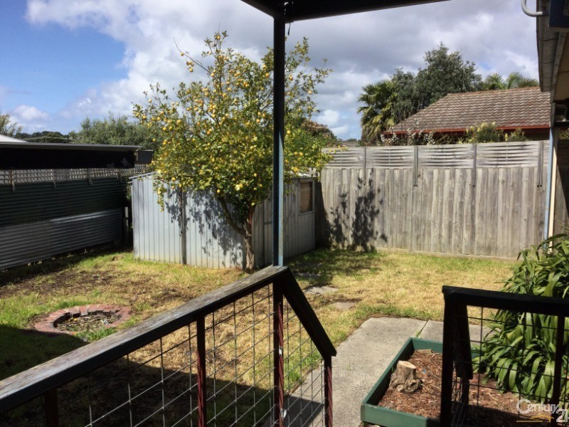 4 Aitape Court, Hastings VIC 3915