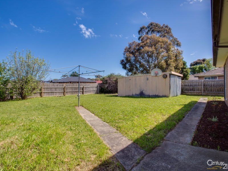 11 Junee Court, Hastings VIC 3915