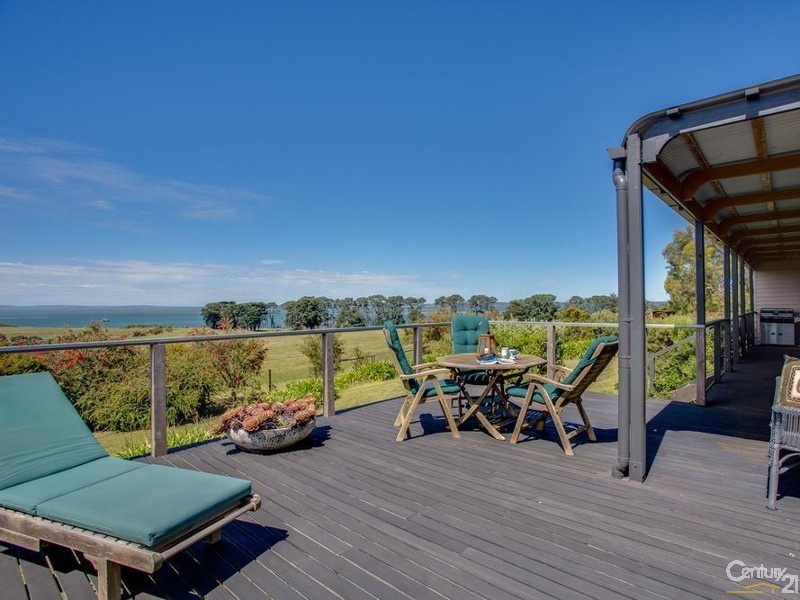 65 Fifth Avenue, French Island VIC 3921