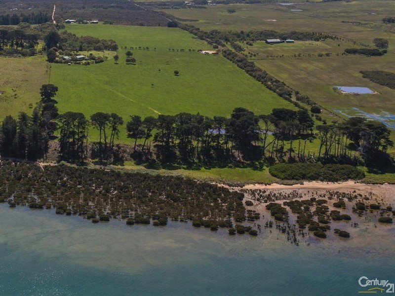 65 Fifth Avenue, French Island VIC 3921