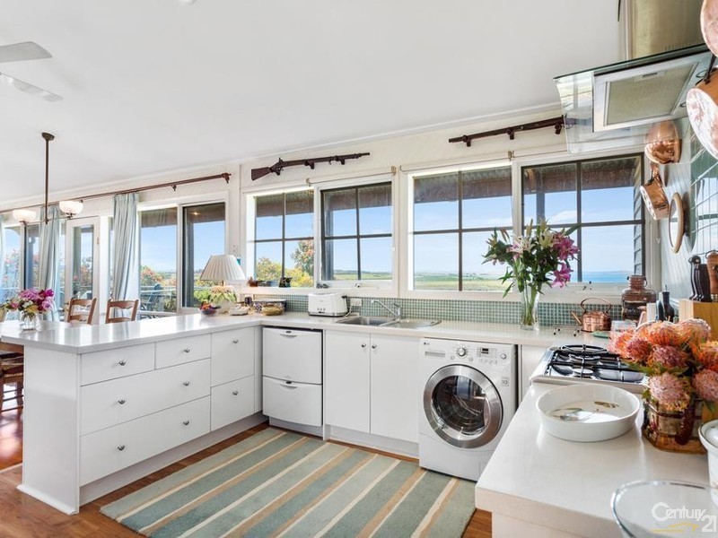 65 Fifth Avenue, French Island VIC 3921