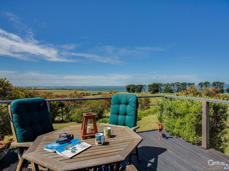 65 Fifth Avenue, French Island VIC 3921