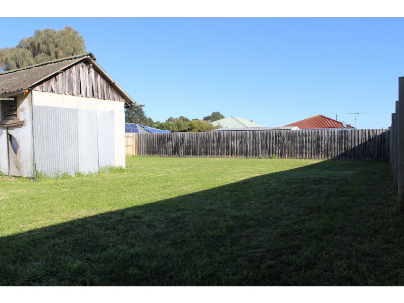 2122 Frankston Flinders Road, Hastings VIC 3915