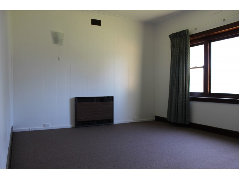 2122 Frankston Flinders Road, Hastings VIC 3915