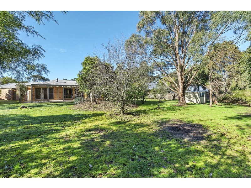 9 Charles Court, Somers VIC 3927
