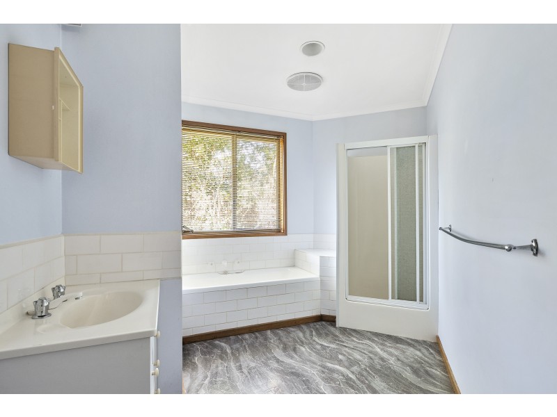 9 Charles Court, Somers VIC 3927