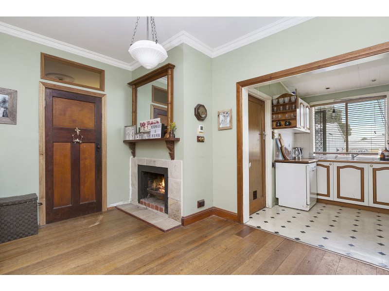 27 Park Road, Crib Point VIC 3919