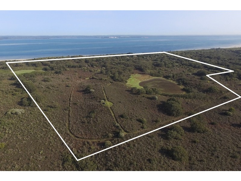 370 Coast Road, French Island VIC 3921