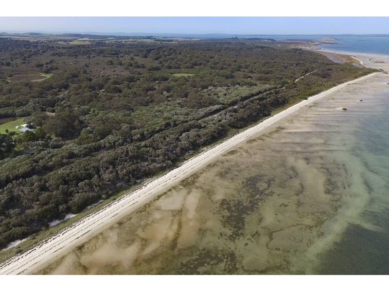 370 Coast Road, French Island VIC 3921