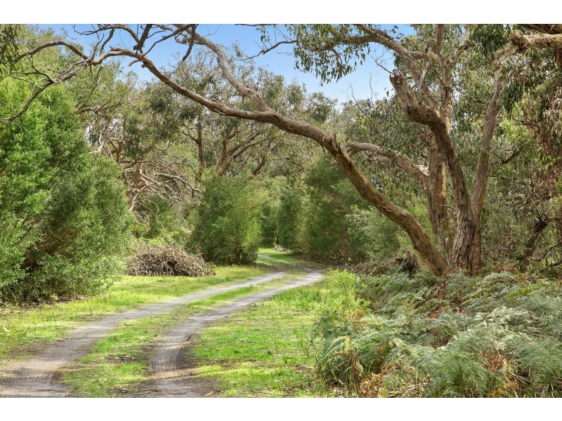 370 Coast Road, French Island VIC 3921