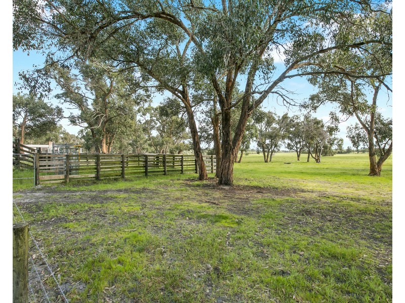 1036 Coast Road, French Island VIC 3921