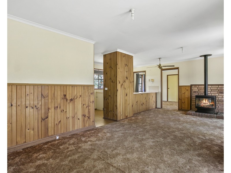 51 Urquhart Crescent, Crib Point VIC 3919