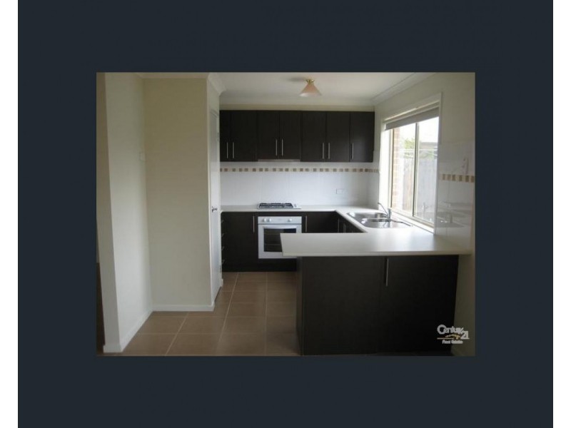 2/116 Victoria Street, Hastings VIC 3915