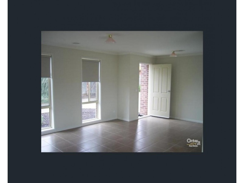 2/116 Victoria Street, Hastings VIC 3915