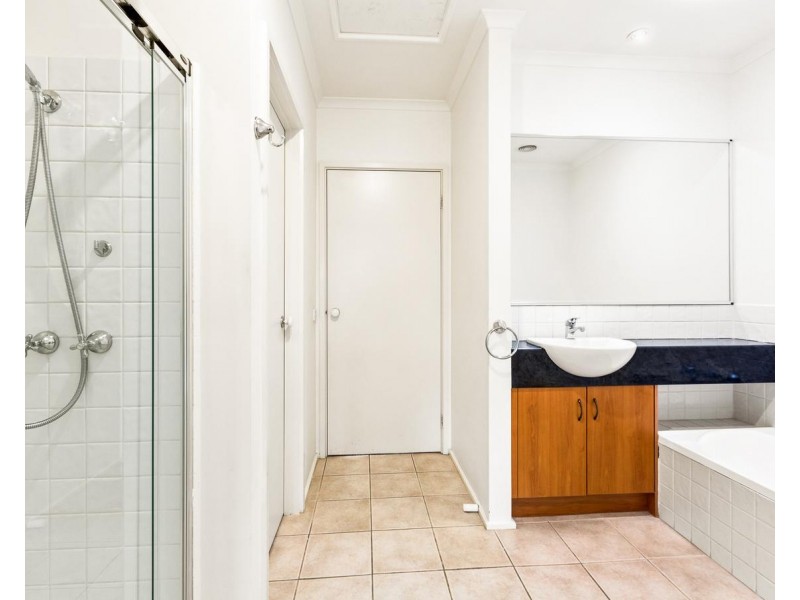 2/2 Alameda Avenue, Mornington VIC 3931