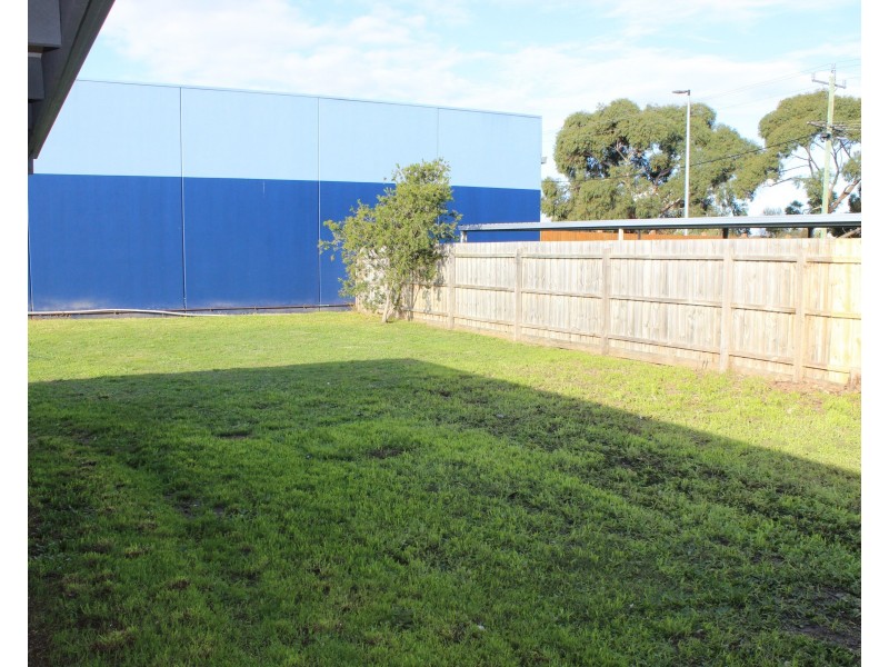 3  Queen Street, Hastings VIC 3915