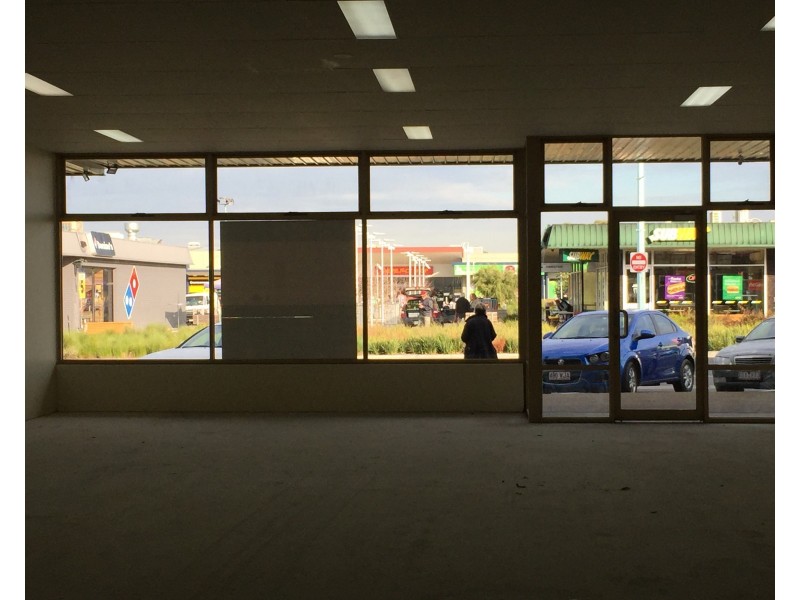 92 HIGH ST, Hastings VIC 3915