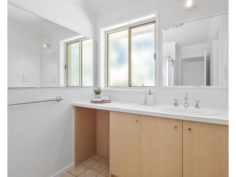 2  Reid Court, Somers VIC 3927