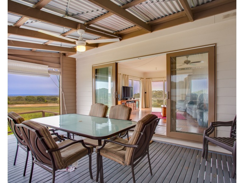 112 Scotts Lane, French Island VIC 3921