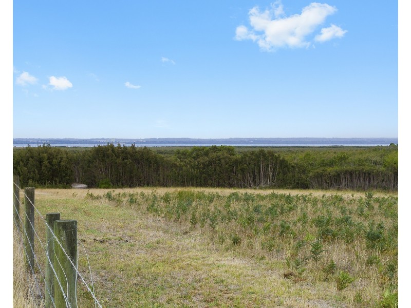 CA 2043 Coast Road, French Island VIC 3921