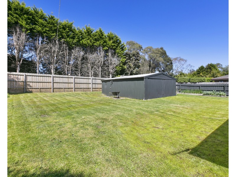22 Aldershot Road, Langwarrin VIC 3910