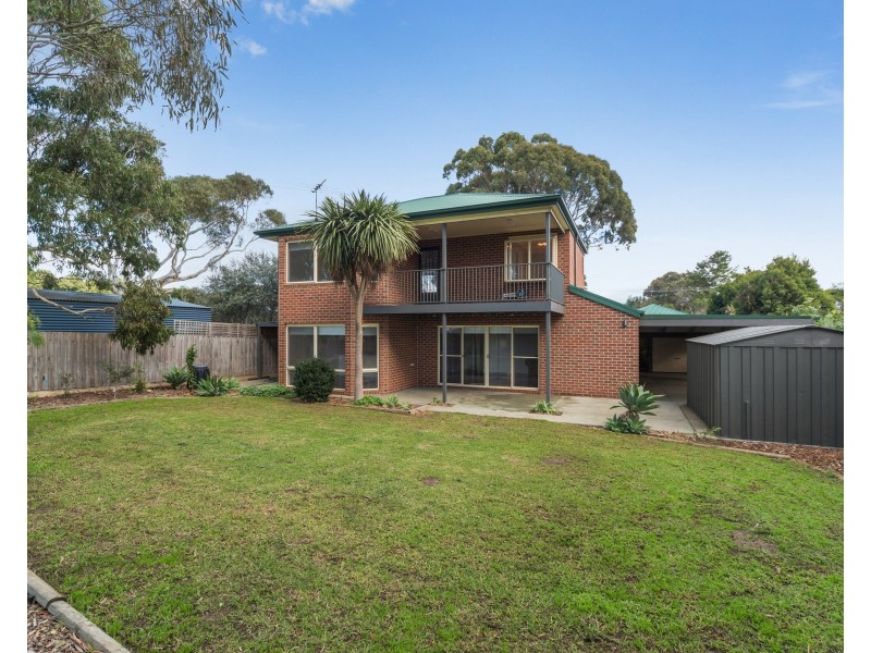 33 Tower Hill Road, Somers VIC 3927