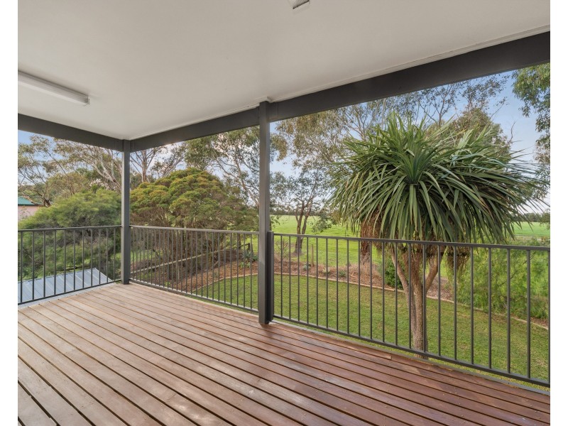 33 Tower Hill Road, Somers VIC 3927