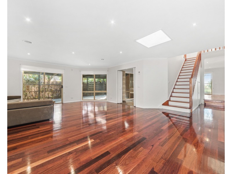 33 Tower Hill Road, Somers VIC 3927