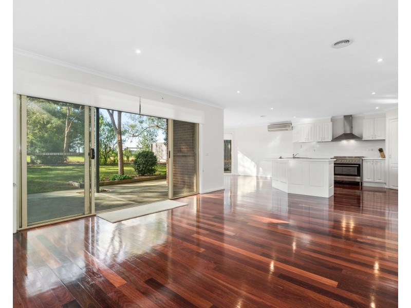 33 Tower Hill Road, Somers VIC 3927