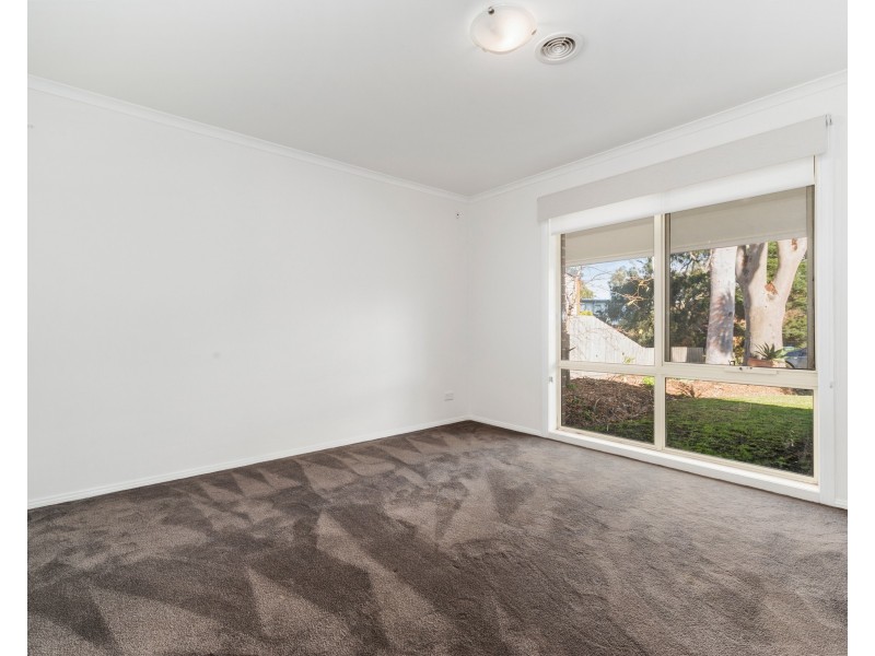 33 Tower Hill Road, Somers VIC 3927