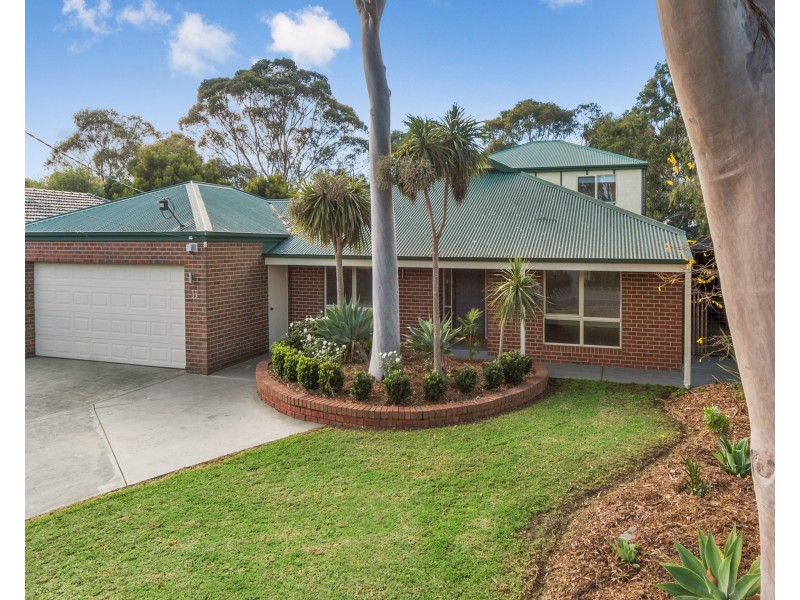 33 Tower Hill Road, Somers VIC 3927