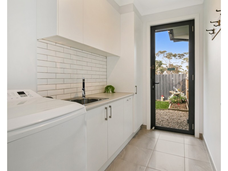 80A Creswell Street, Crib Point VIC 3919