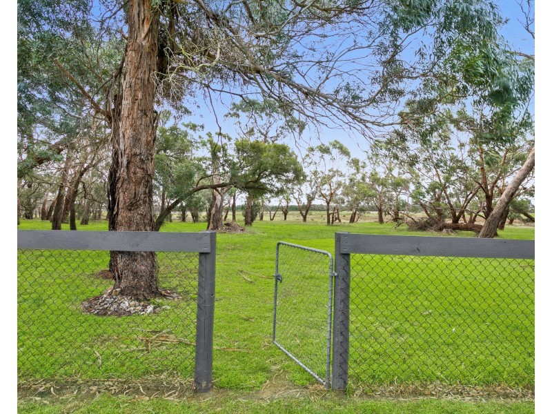 80A Creswell Street, Crib Point VIC 3919