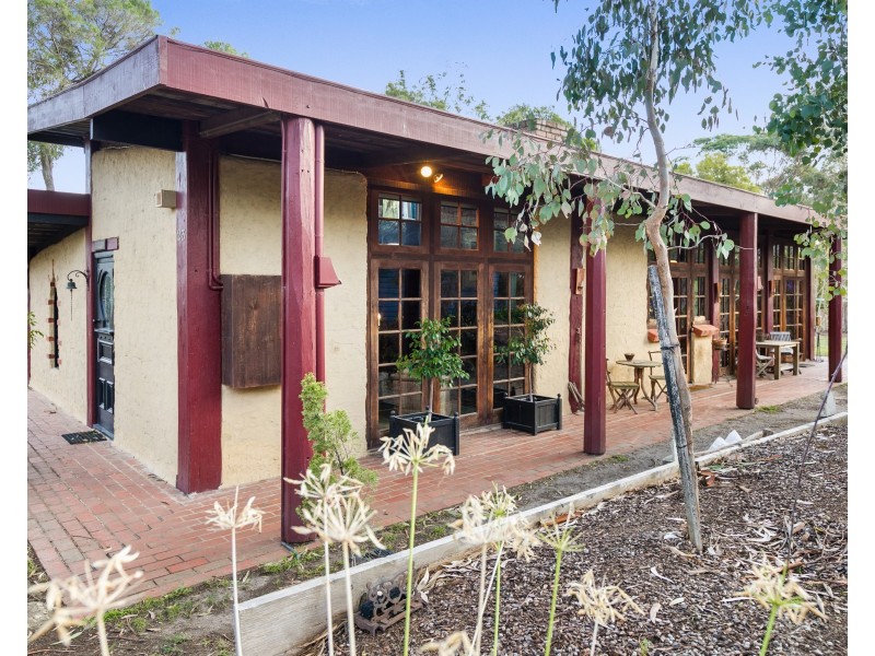 23 Ocean View Crescent, Somers VIC 3927