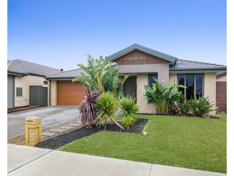 17 Atlas Drive, Cranbourne West VIC 3977