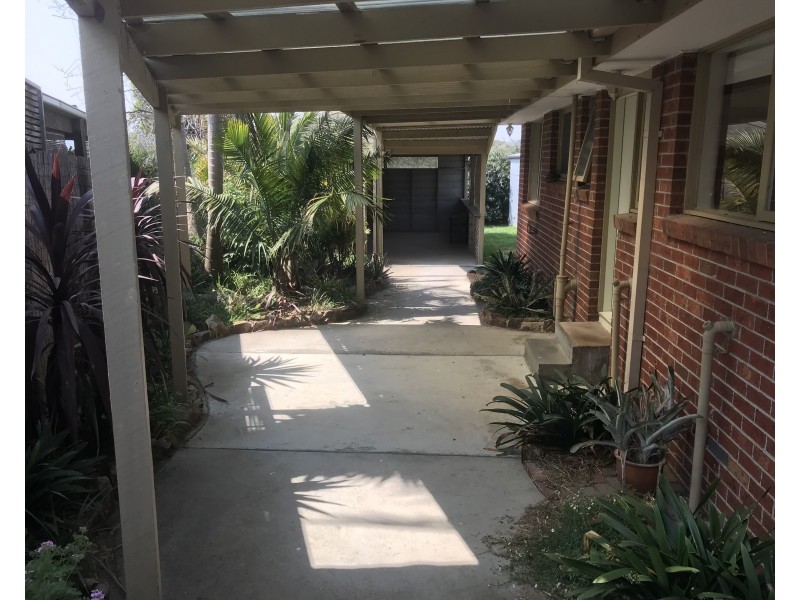 16 Delepan Drive, Tyabb VIC 3913